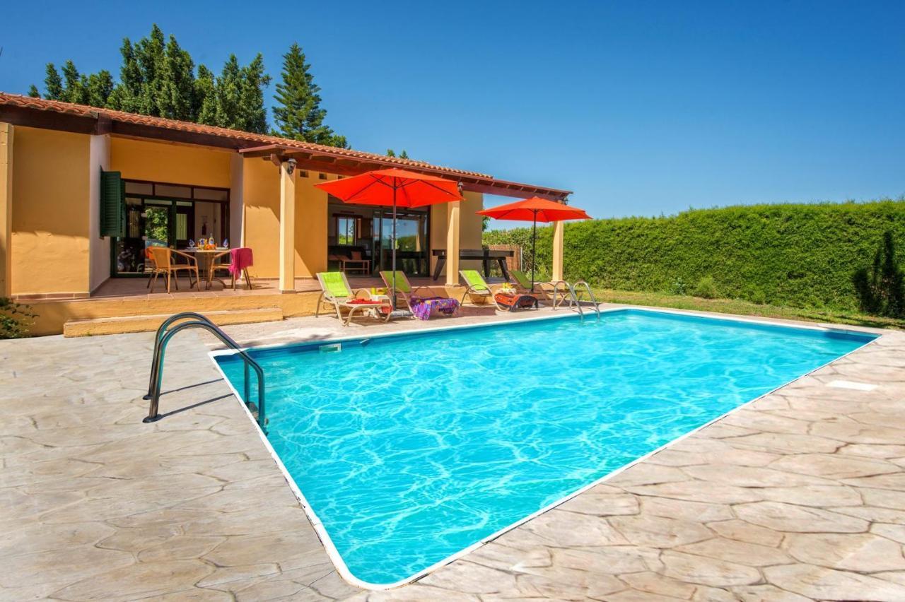 Villa Rosie By Villa Plus Polis Exteriér fotografie